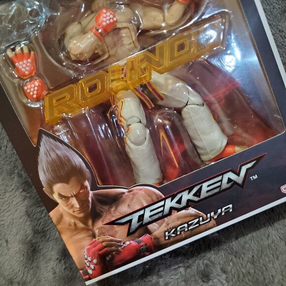 Game Dimensions TEKKEN - Kazuya Mishima Action Figure Bandai Namco - Picture 4 of 8